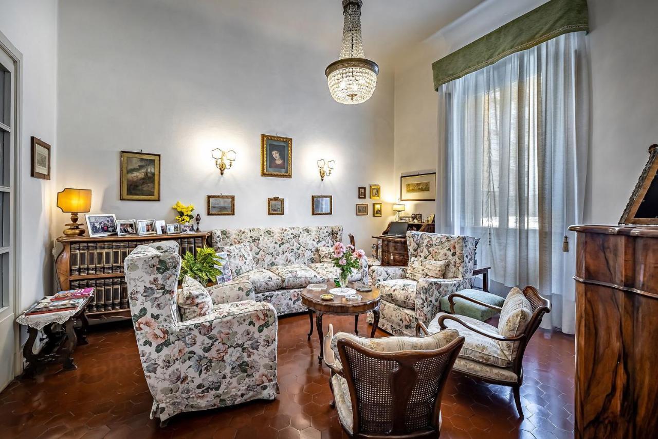 A Casa Di Lilli Hotell Florens Exteriör bild